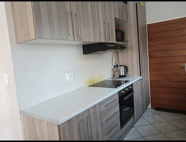3 BEDROOM HOUSE FOR SALE IN RACEWAY
